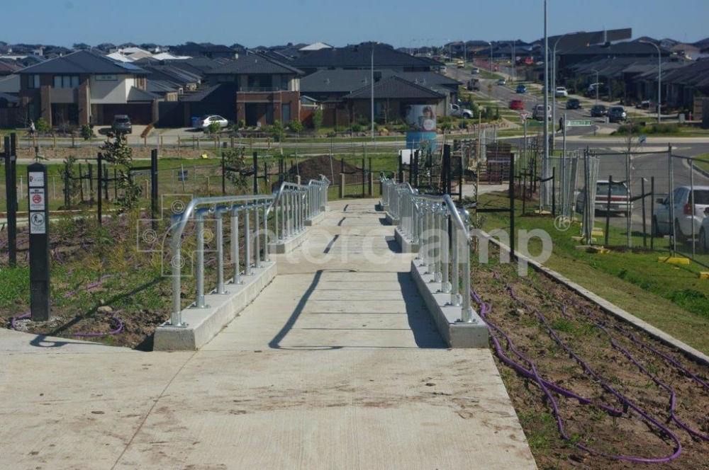 Modular handrail installed with Interclamp key clamp fittings in public park